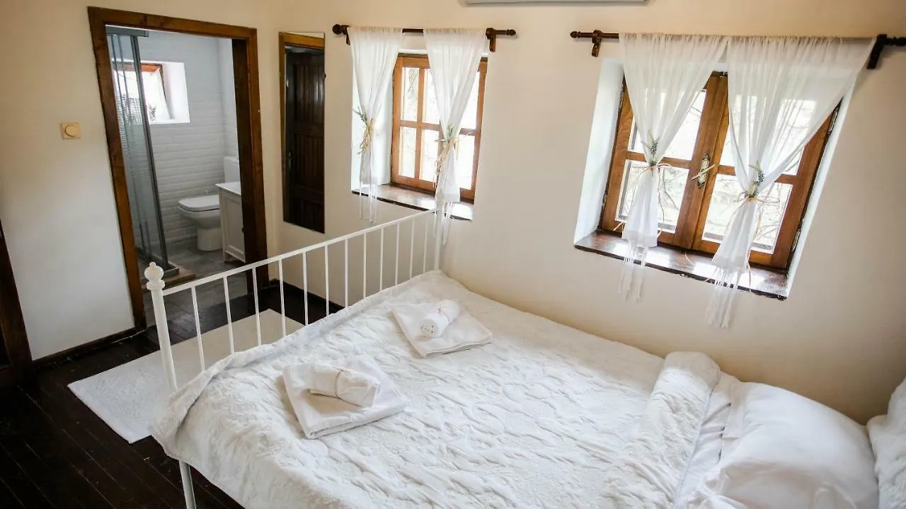 Firuze Alacati Hotel & Meyhane 3*, Çeşme